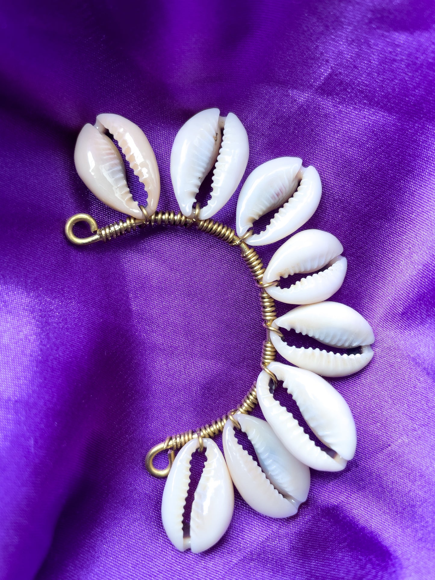 La Cauri chic - ear cuff en laiton africain